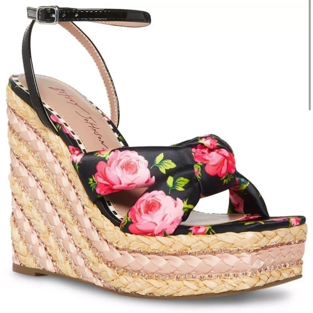 NWOT Betsey Johnson floral Wedge Espadrills